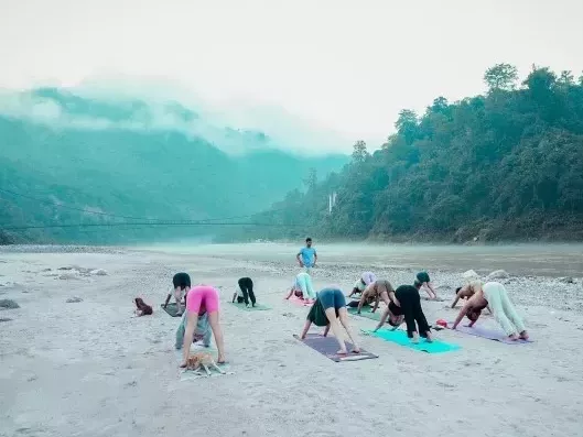 meditation-course-in-rishikesh-a-complete-guide-to-inner-peace