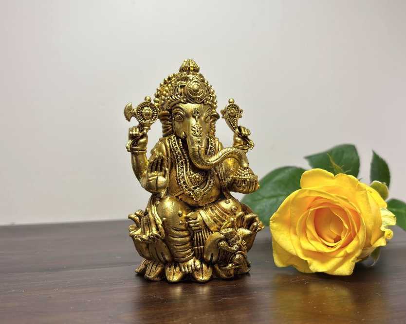 buy-traditional-ganesh-brass-murti-for-positive-energy