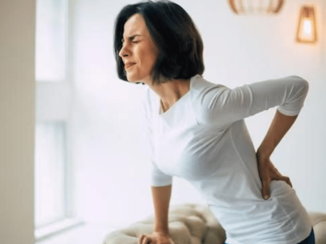 trusted-spine-specialist-for-sciatica-treatment-ahmedabad