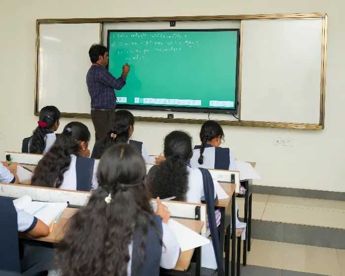 bba-in-business-analytics-for-data-driven-career-growth