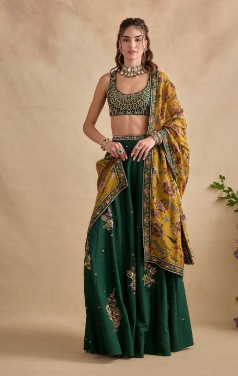 explore-wedding-sharara-suits-online-at-kalista-big-1
