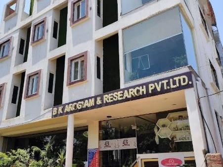 kidney-doctor-in-varanasi