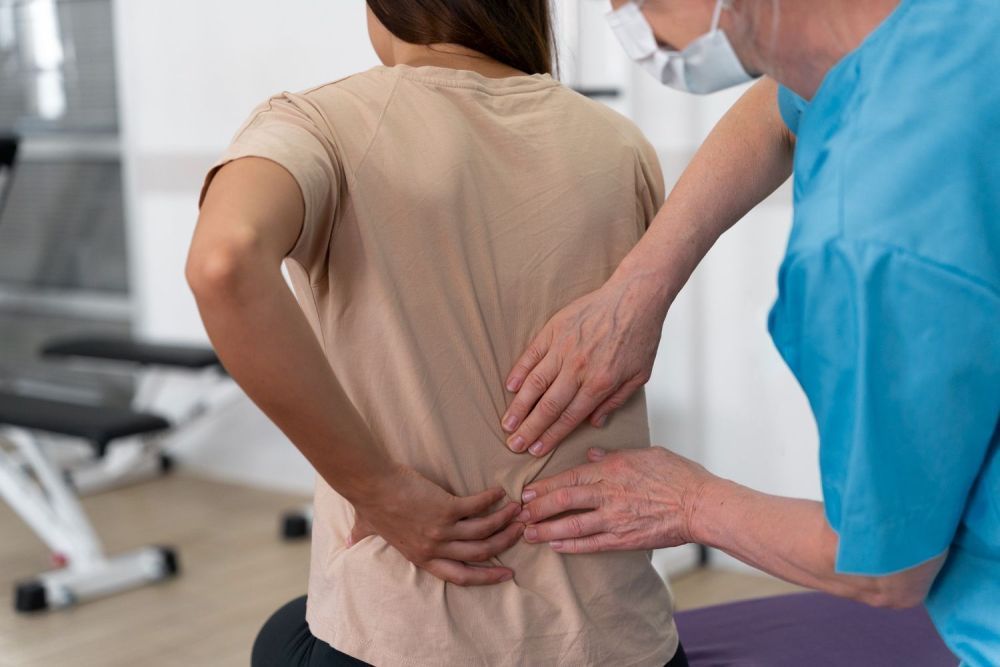 searching-for-an-orthopaedic-doctor-for-back-pain-relief-big-0