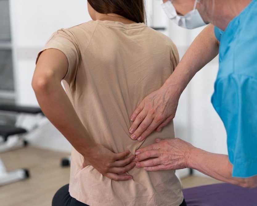 searching-for-an-orthopaedic-doctor-for-back-pain-relief