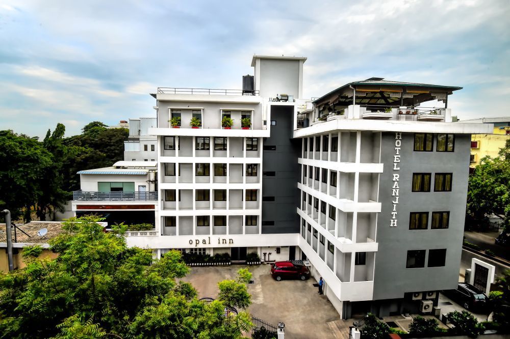 chennais-best-hotel-near-us-consulate-big-0