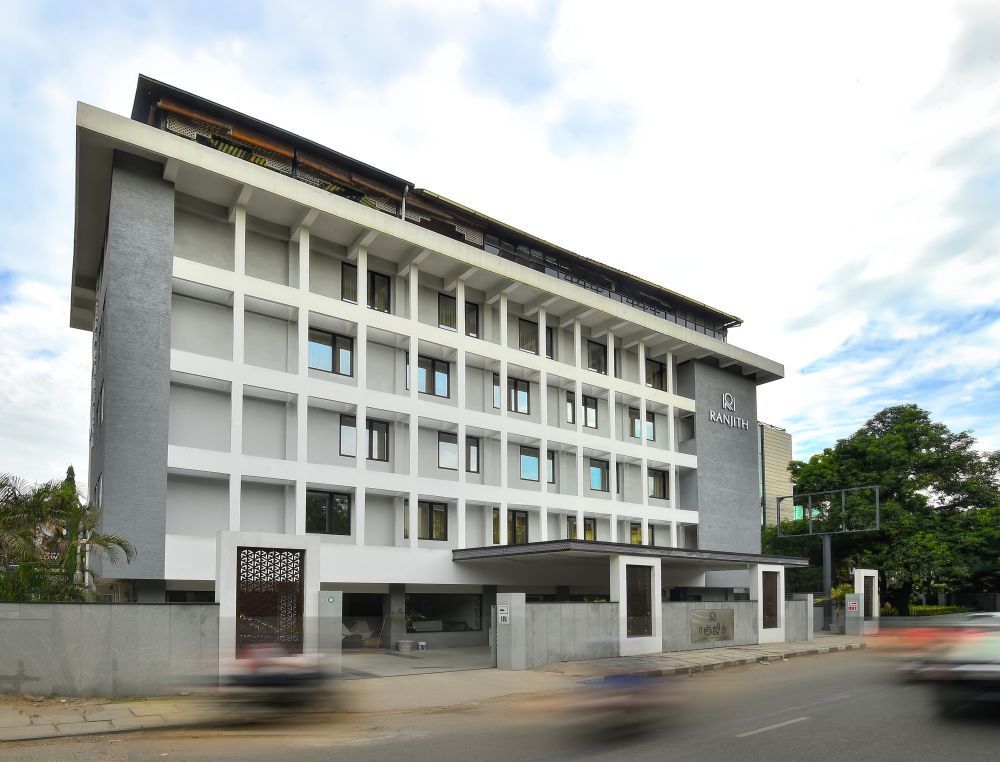 chennais-best-business-class-hotel-big-0