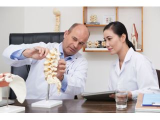 best-orthopedic-surgeon-for-hip-replacement-surgery-small-0
