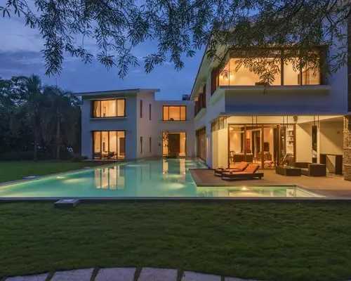 best-villas-in-noida-for-parties-sloshout