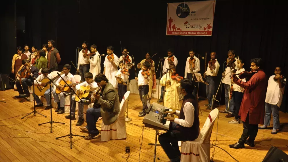 professional-keyboard-teacher-in-kolkata-big-0