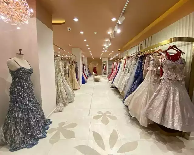 premium-ethnic-designer-fashion-destination-in-pitampura