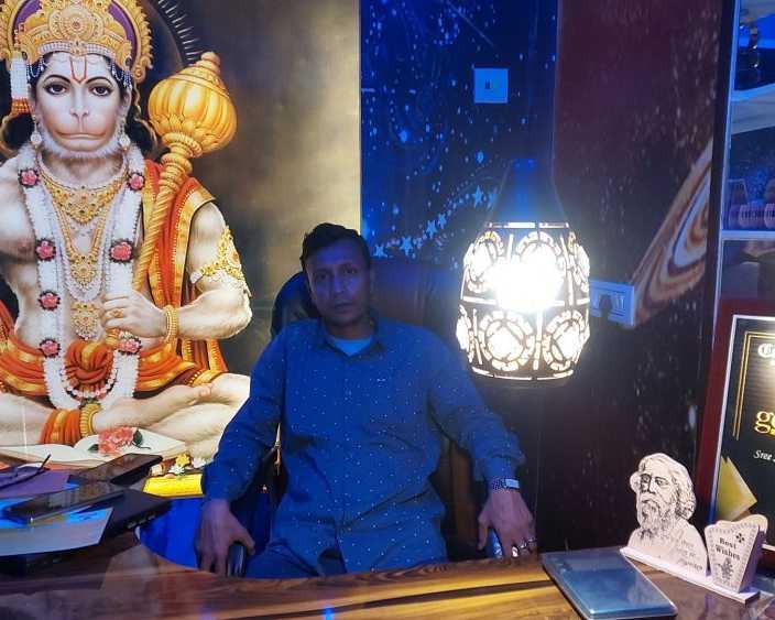 best-career-astrologer-sree-sajal-in-kolkata