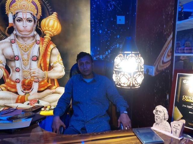 best-career-astrologer-sree-sajal-in-kolkata