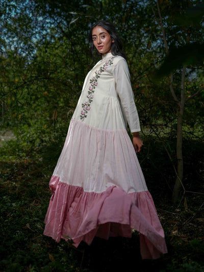 long-sleeve-maxi-dress-elegant-comfortable-womens-fashion-big-0