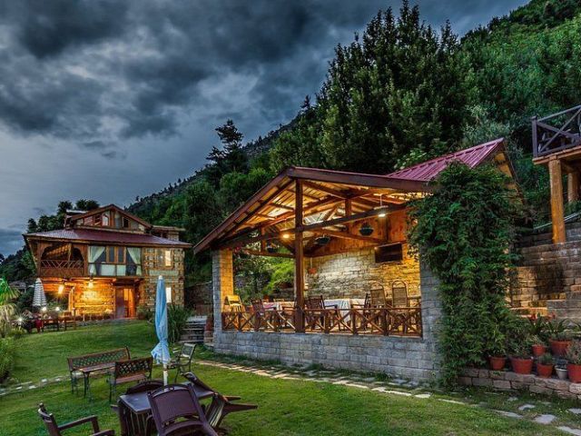 comfortable-hotel-in-kullu-manali-for-family-leisure-travelers