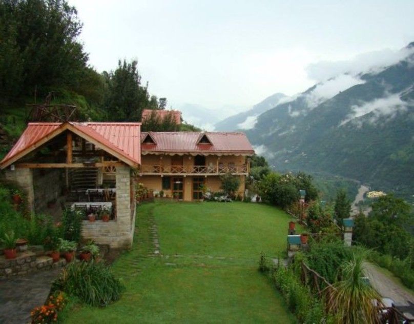 best-boutique-hotel-in-kullu-manali-for-a-unique-stay-experience-big-0