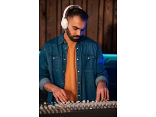 launch-your-career-in-professional-sound-engineering-small-0