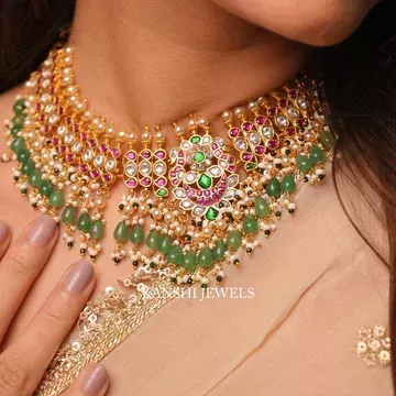 exquisite-choker-necklace-set-for-ultimate-elegance-big-0