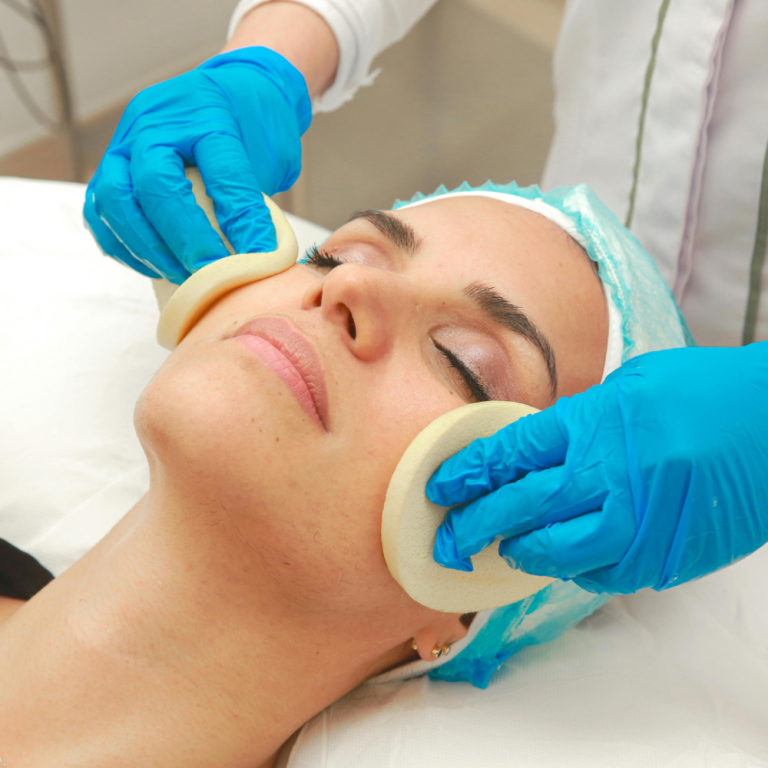 sandwich-massage-in-goa-relaxing-spa-therapy-calangute-big-0