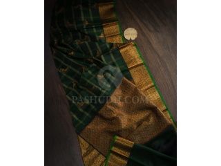 elegant-six-yards-saree-designs-for-modern-women-pashudh-small-0