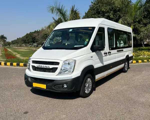 affordable-10-seater-urbania-rental-in-delhi