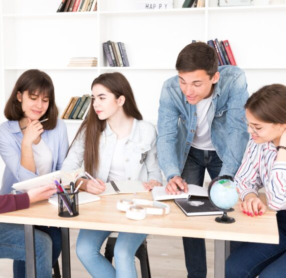 career-advisor-services-for-students-and-professionals-big-0