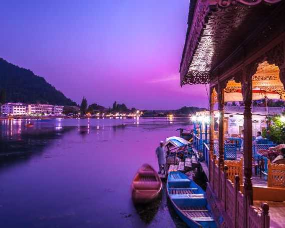 honeymoon-packages-in-india-from-120-for-couples