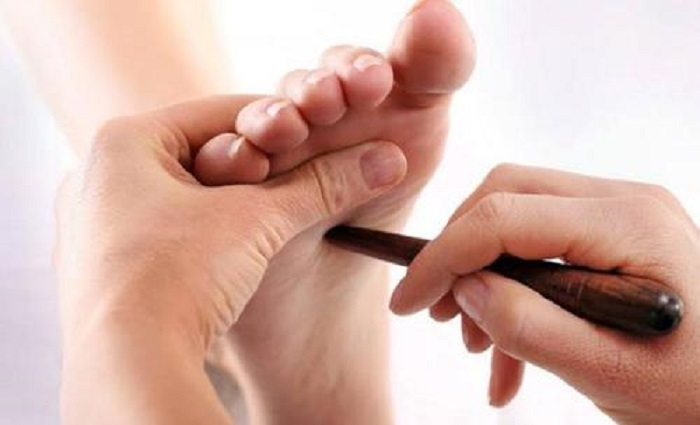 acupressure-healing-for-womens-health-issues-in-delhi-ncr-big-0