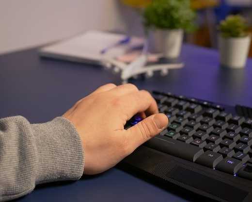 fast-finger-typing-test-measure-speed-improve-accuracy