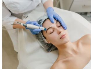 trusted-skin-specialist-in-gaur-city-dermalinks-clinic-small-0