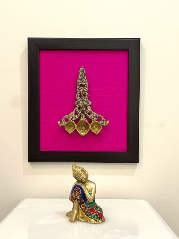 best-brass-wall-decor-ideas-for-contemporary-spaces-big-0
