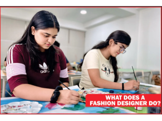 what-does-a-fashion-designer-do-small-0
