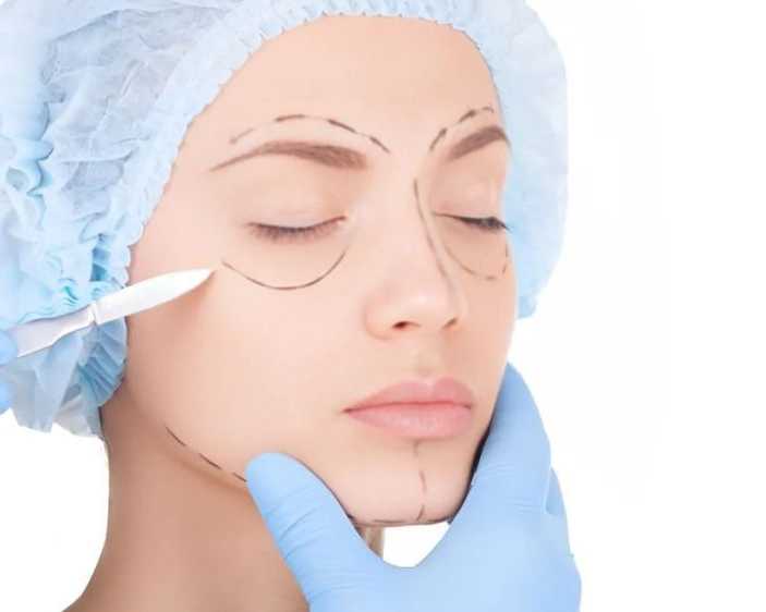 best-plastic-surgeon-in-bathinda