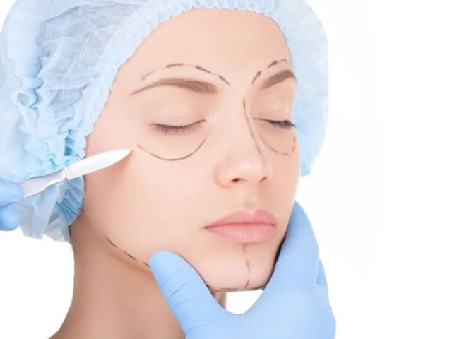 best-plastic-surgeon-in-bathinda