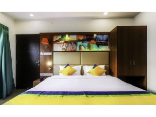 book-your-deluxe-room-in-salt-lake-for-a-comfortable-city-stay-small-1