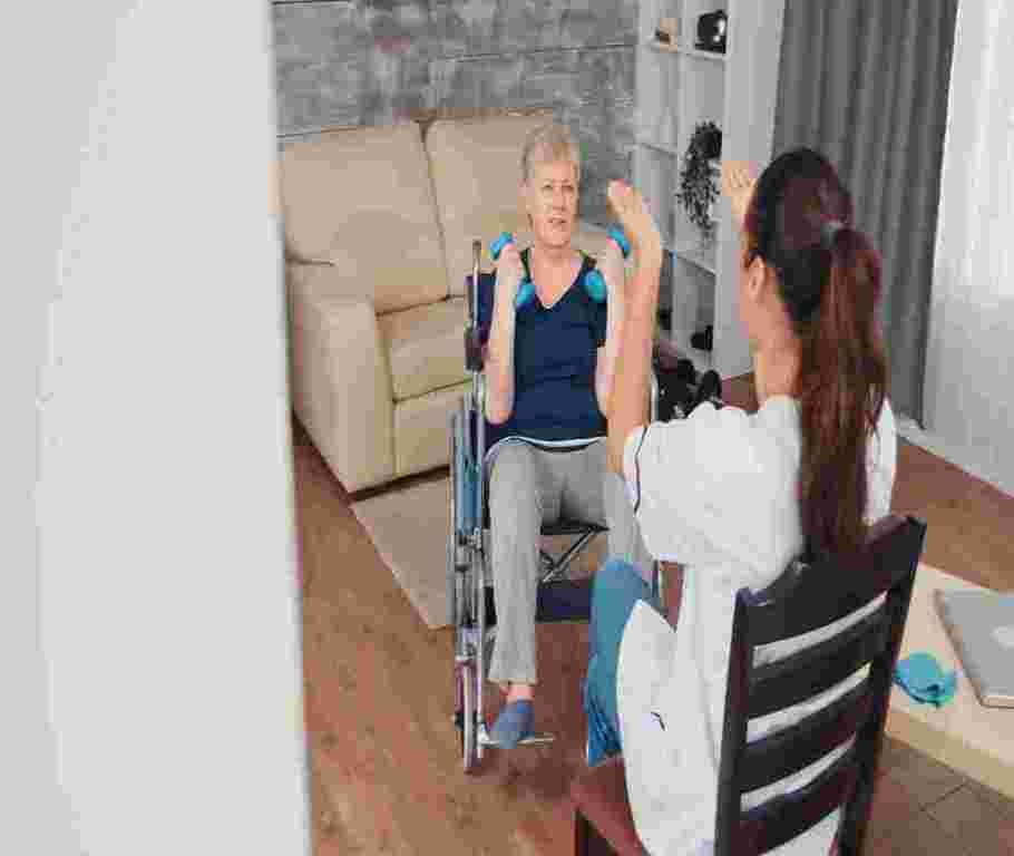 pain-clinic-in-kolkata-for-specialized-paralysis-recovery-big-0
