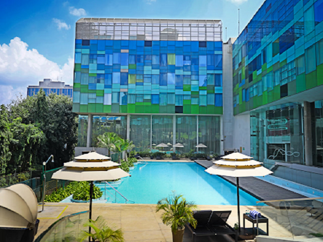 stay-at-vivanta-a-luxury-hotel-in-bengaluru-whitefield