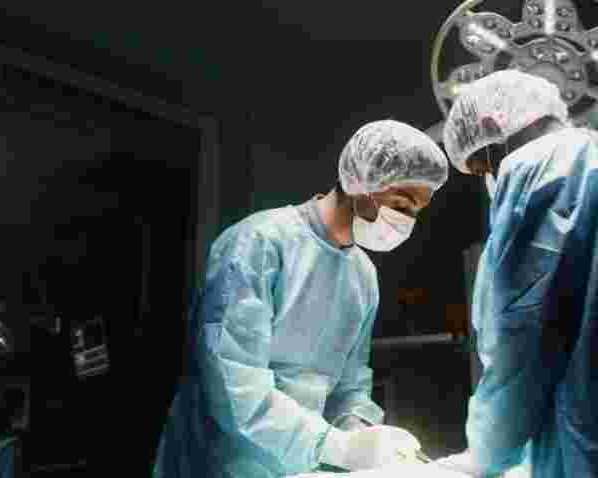 best-prostate-cancer-doctor-in-delhi-for-advanced-treatment