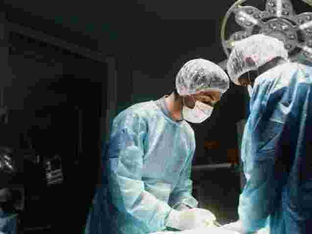 best-prostate-cancer-doctor-in-delhi-for-advanced-treatment