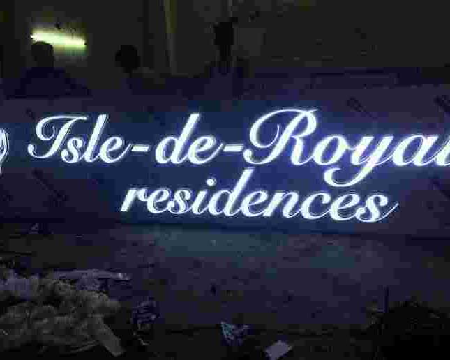 outdoor-signage-manufacturers