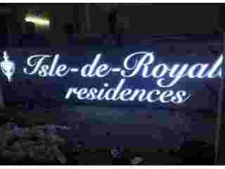 outdoor-signage-manufacturers-small-0