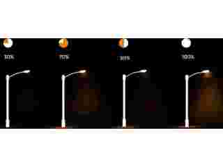 smart-street-lighting-vs-traditional-streetlights-comparison-small-1