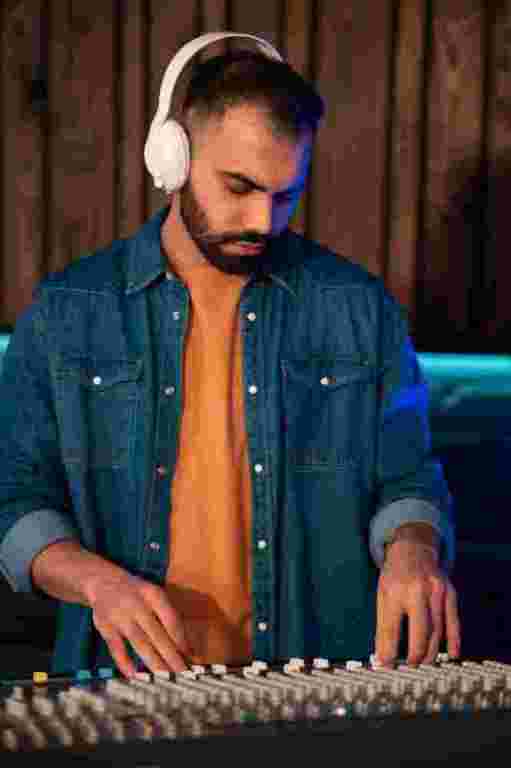 sound-engineering-course-in-chandigarh-big-0