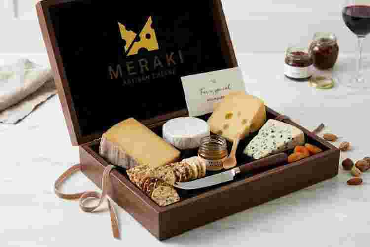 unique-gourmet-cheese-gifts-for-food-lovers-big-0