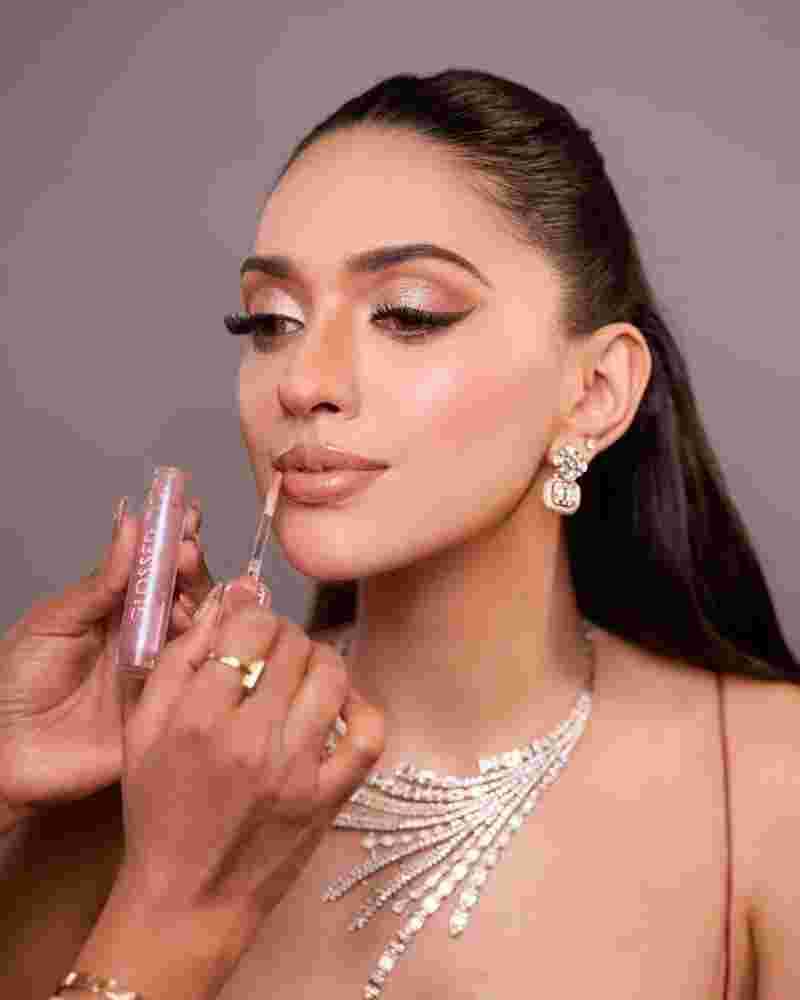 best-makeup-academy-in-mumbai-for-career-success-big-1