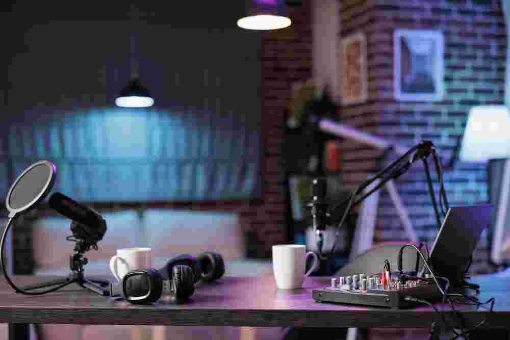 sound-recording-studio-near-me-for-professional-audio-production-big-0