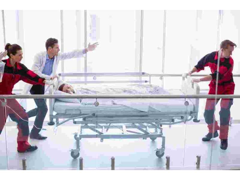 best-trauma-hospital-indore-for-emergency-accident-cases-small-0