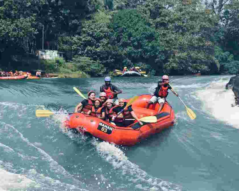best-river-rafting-places-in-india-for-adventure-lovers