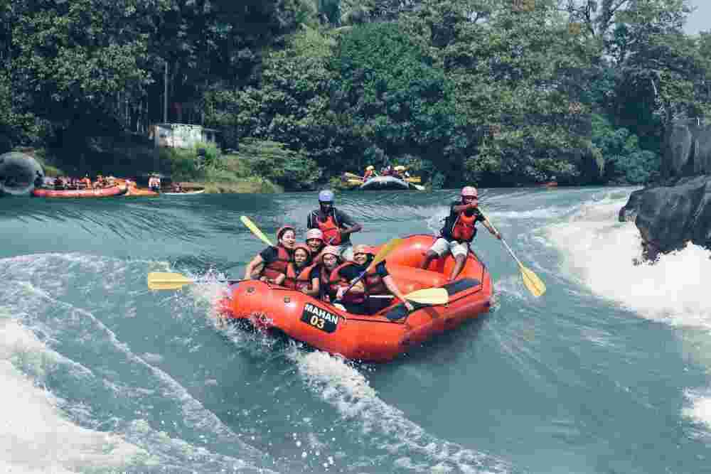 best-river-rafting-places-in-india-for-adventure-lovers-big-0