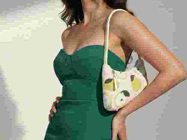 shop-beautiful-artisan-bags-for-women-online-in-india