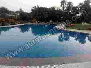 swimming-pool-installation-small-0